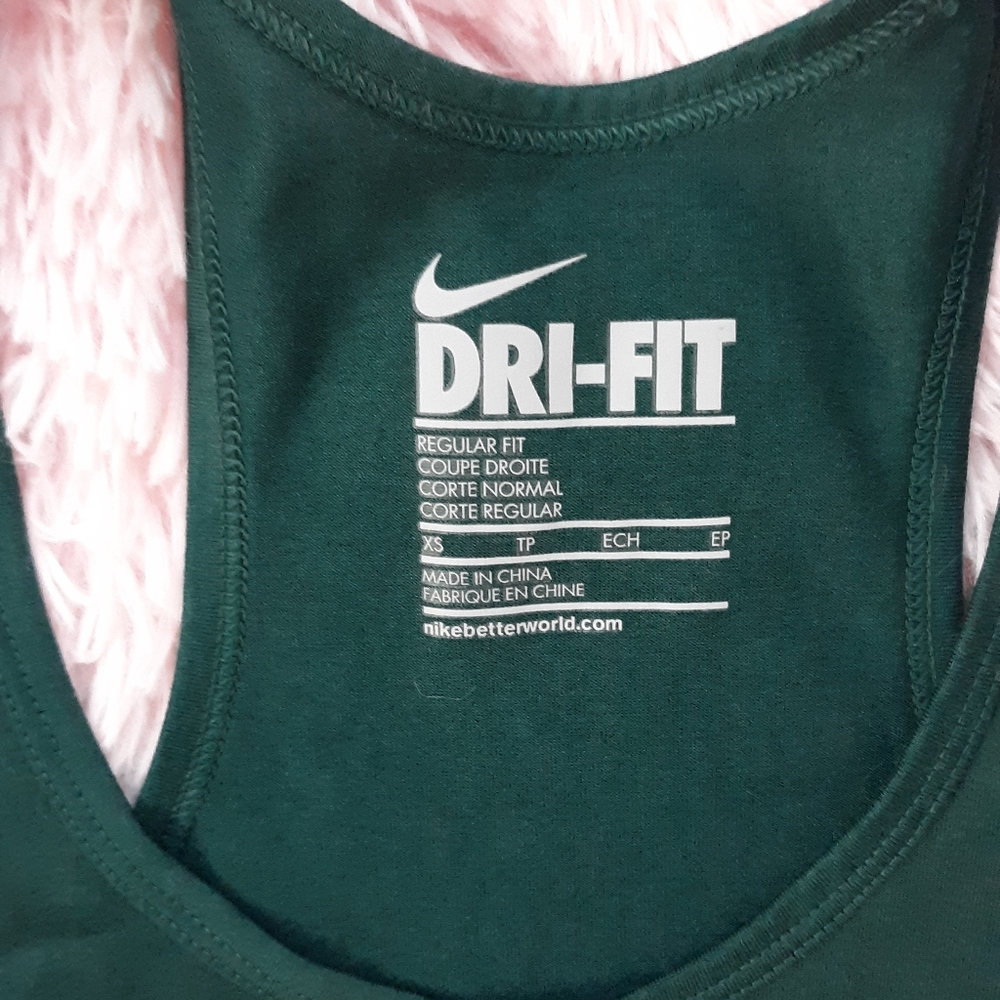 SOLD! Premium freebie! Y2k Nike dri-fit racer back athletic top! Great shape! - Picture 4 of 5
